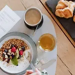 לינה וארוחת בוקר Hei15 Sint Geertruid